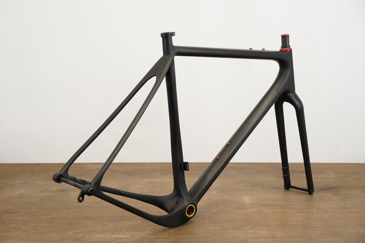 2024 L (Large) Open U.P. Carbon Disc Brake Gravel Frameset