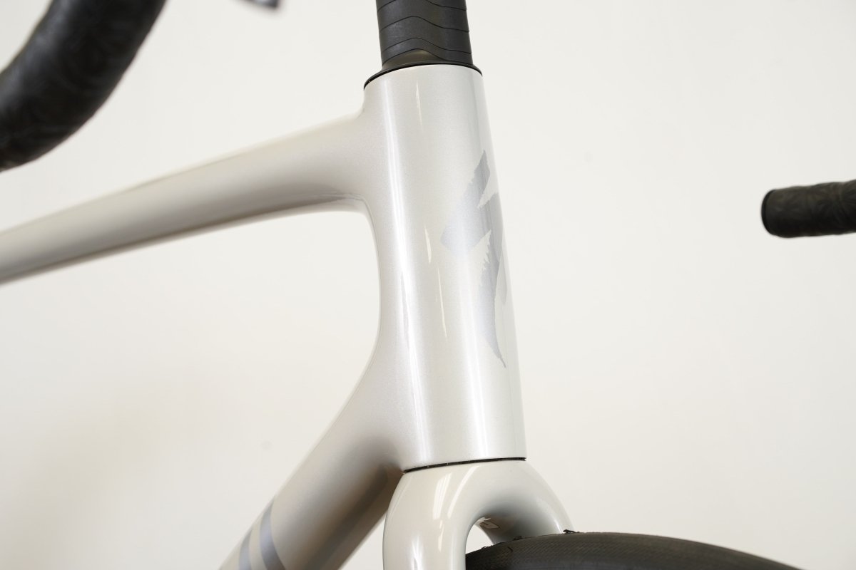 2026 56cm Specialized Aethos 2 Expert Ultegra R8170 Di2 Disc Brake Roval Road Bike