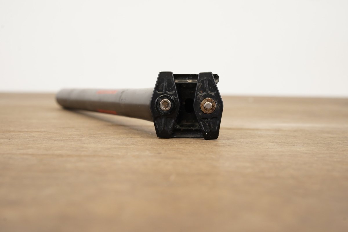 27.2mm Deda Elementi Superleggero Carbon Setback Road Seatpost