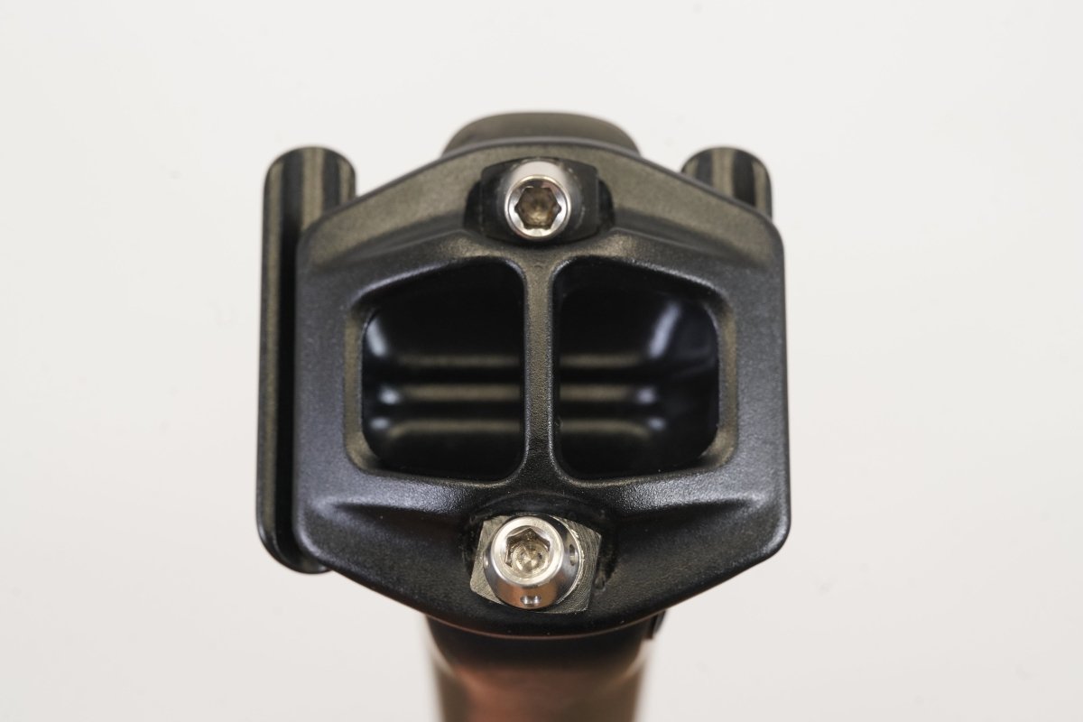 27.2mm Roval Alpinist Setback Carbon Road Seatpost