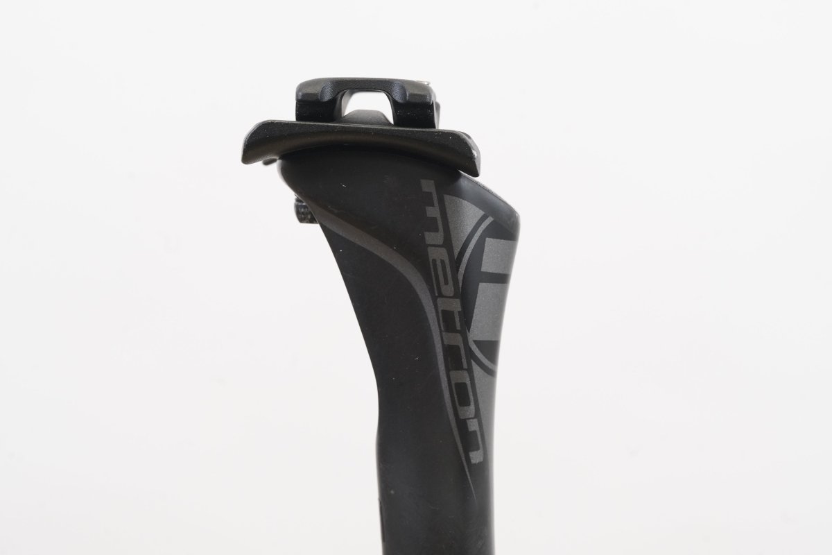 27.2mm Vision Metron 0 Setback Carbon Seatpost