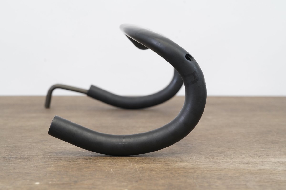 37cm Generic Carbon Aero Compact Handlebar 31.8mm