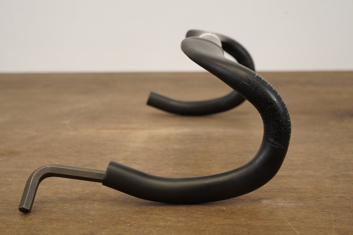 38cm Pinarello MOST Jaguar XFC Carbon Aero Compact Road Handlebar 31.8mm