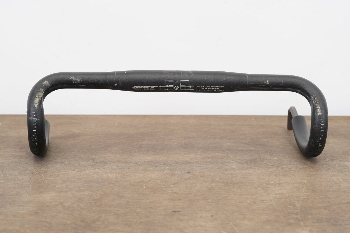 40cm Bontrager Race VR-S Alloy Short And Shallow Compact Handlebar 31.8mm