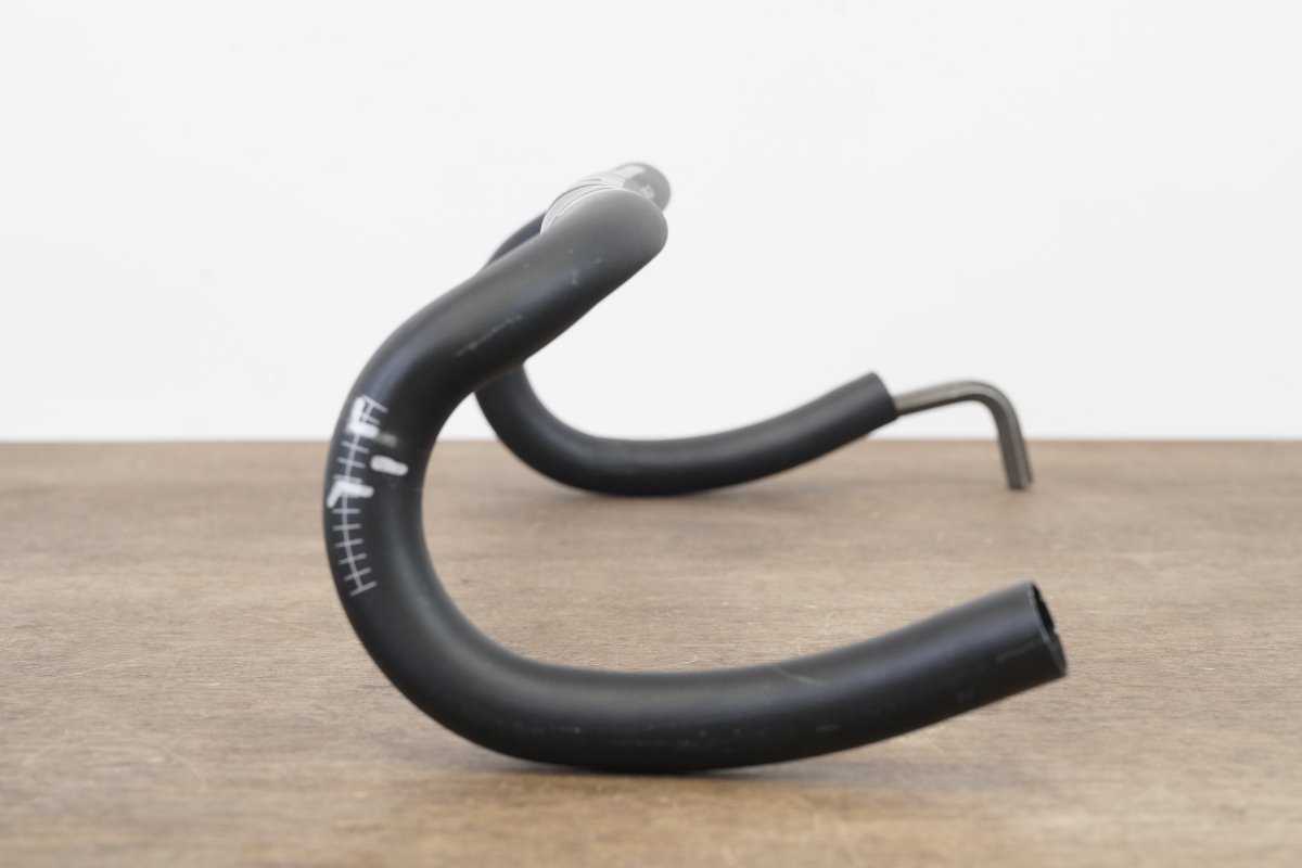 40cm Zipp Service Course SL-70 XPLR Alloy Road Handlebar 31.8mm SL70