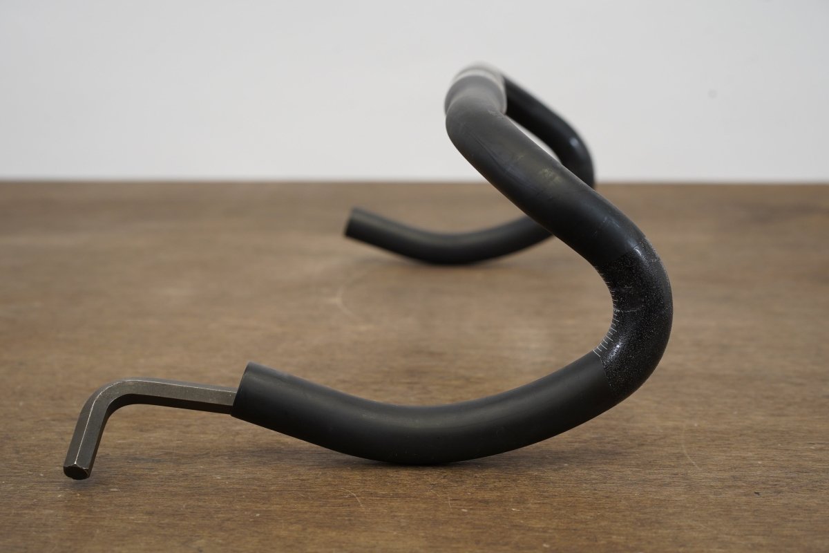 42cm 3T Ergosum Team Stealth Carbon Compact Road Handlebar 31.8mm