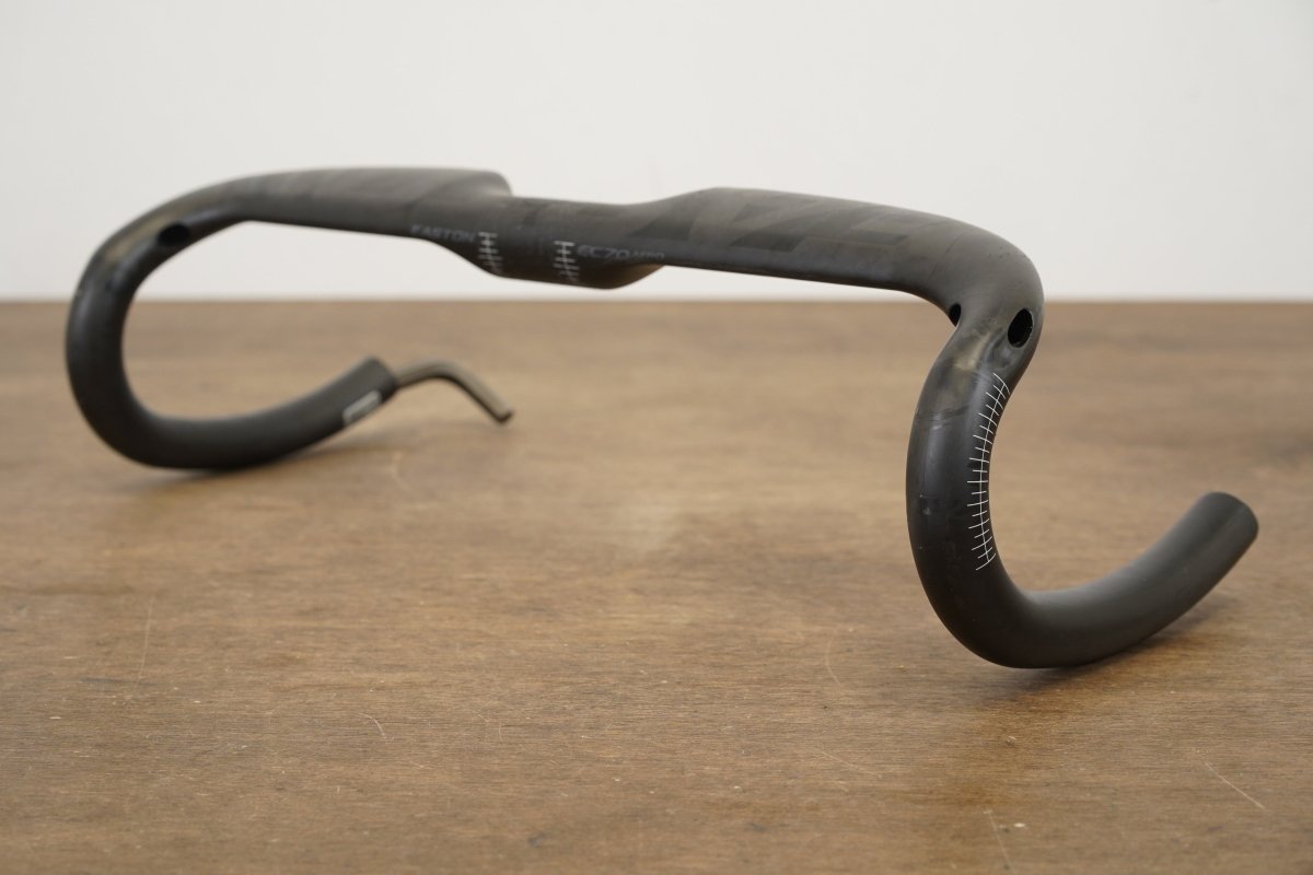 42cm Easton EC70 Carbon Aero Compact Road Handlebar 31.8mm EC 70