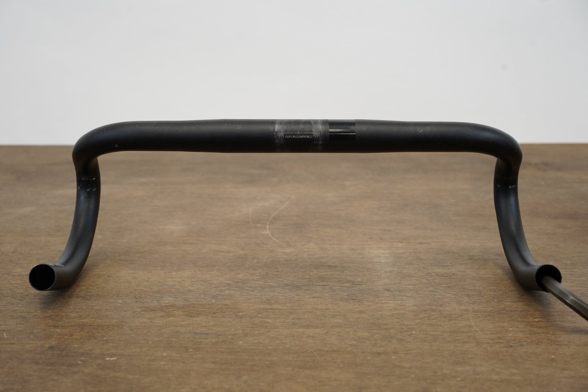 42cm Fizik Cyrano R3 Bull Alloy Road Handlebar 31.8mm