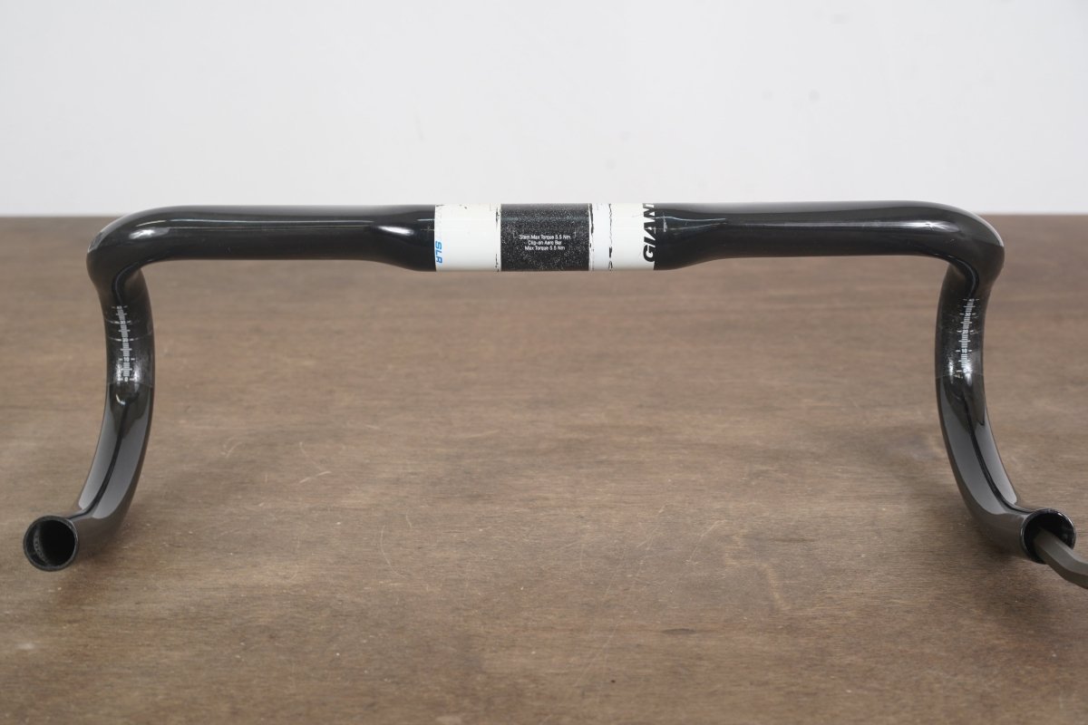 42cm Giant Contact SLR Carbon Aero Compact Road Handlebar 31.8mm