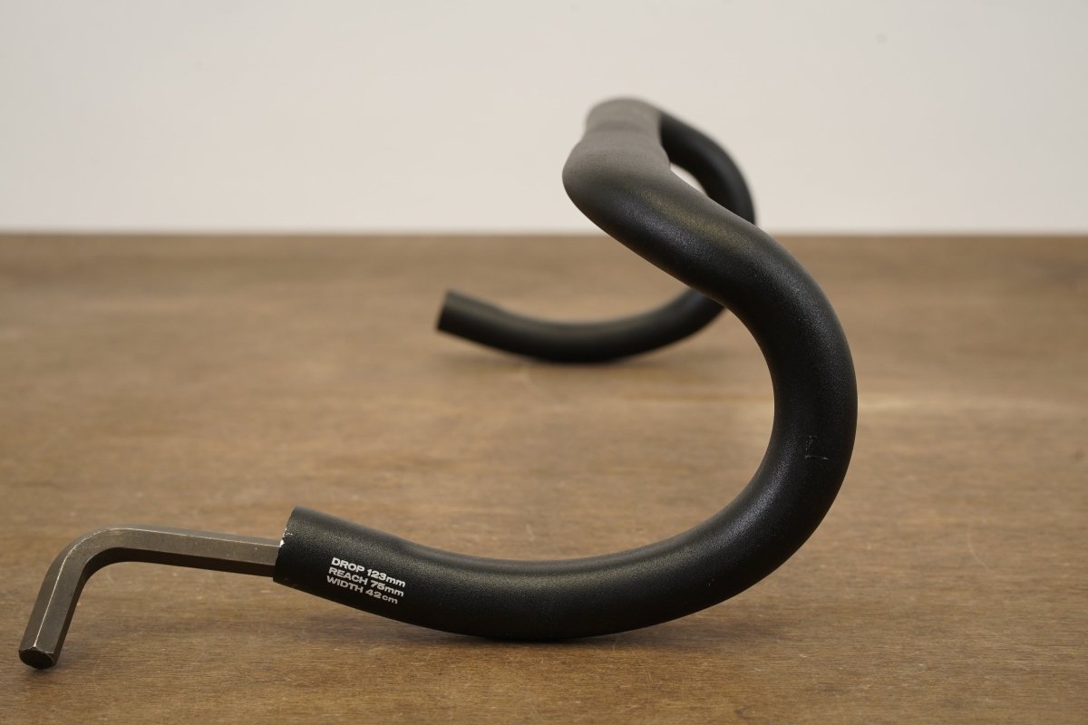 42cm Specialized Comp Shallow Bend Alloy Compact Road Handlebar 31.8mm