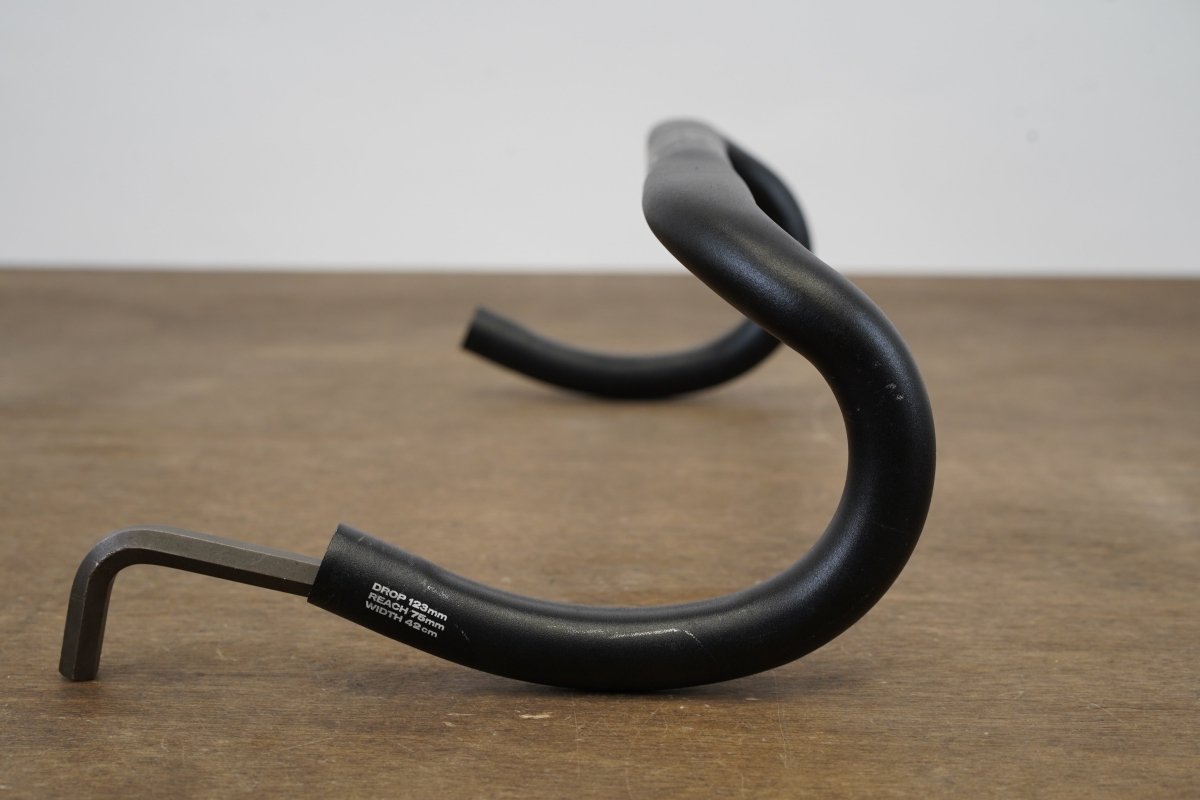 42cm Specialized Comp Shallow Bend Alloy Compact Road Handlebar 31.8mm