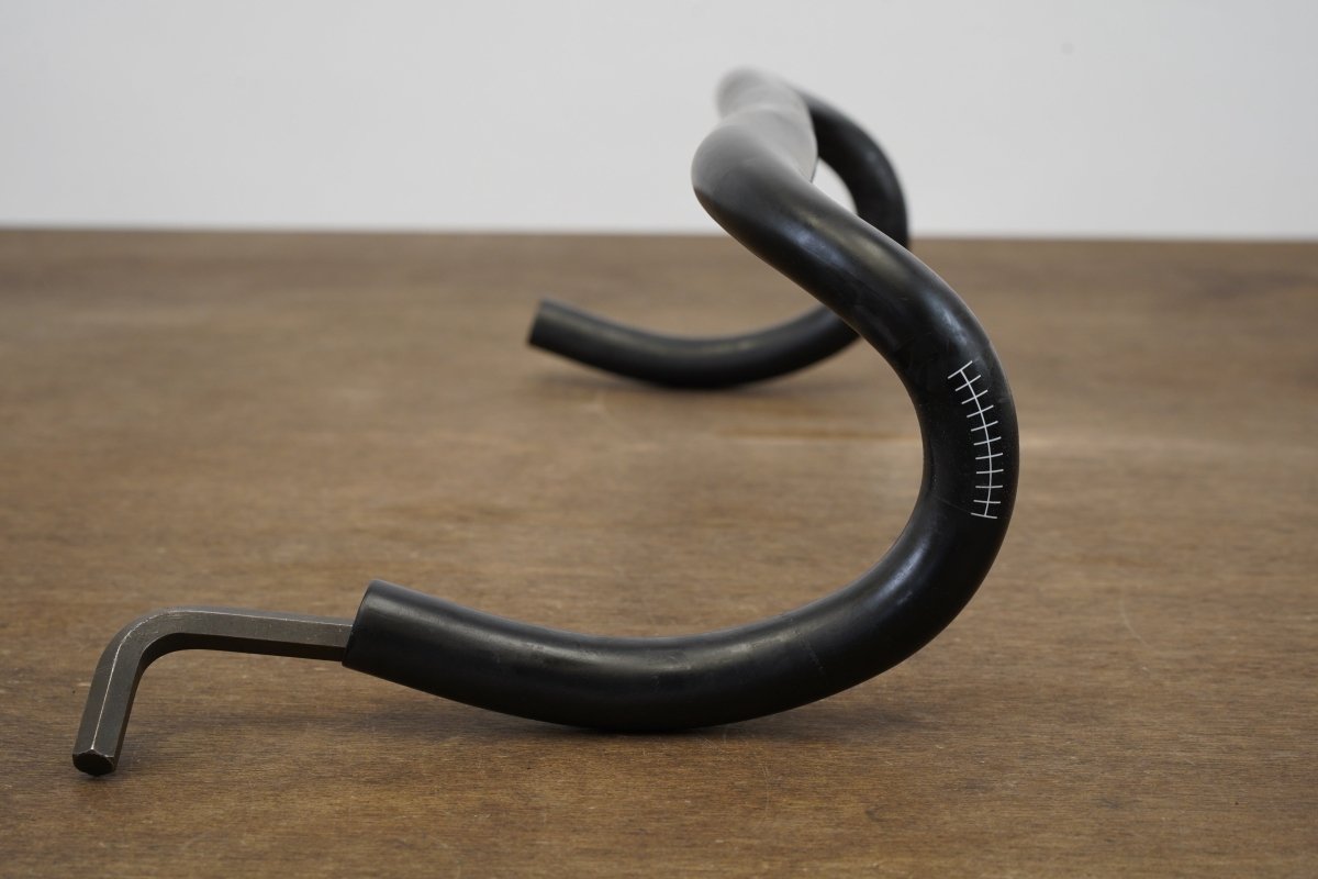 42cm Zipp Service Course SL-70 Ergo Alloy Road Handlebar 31.8mm SL70