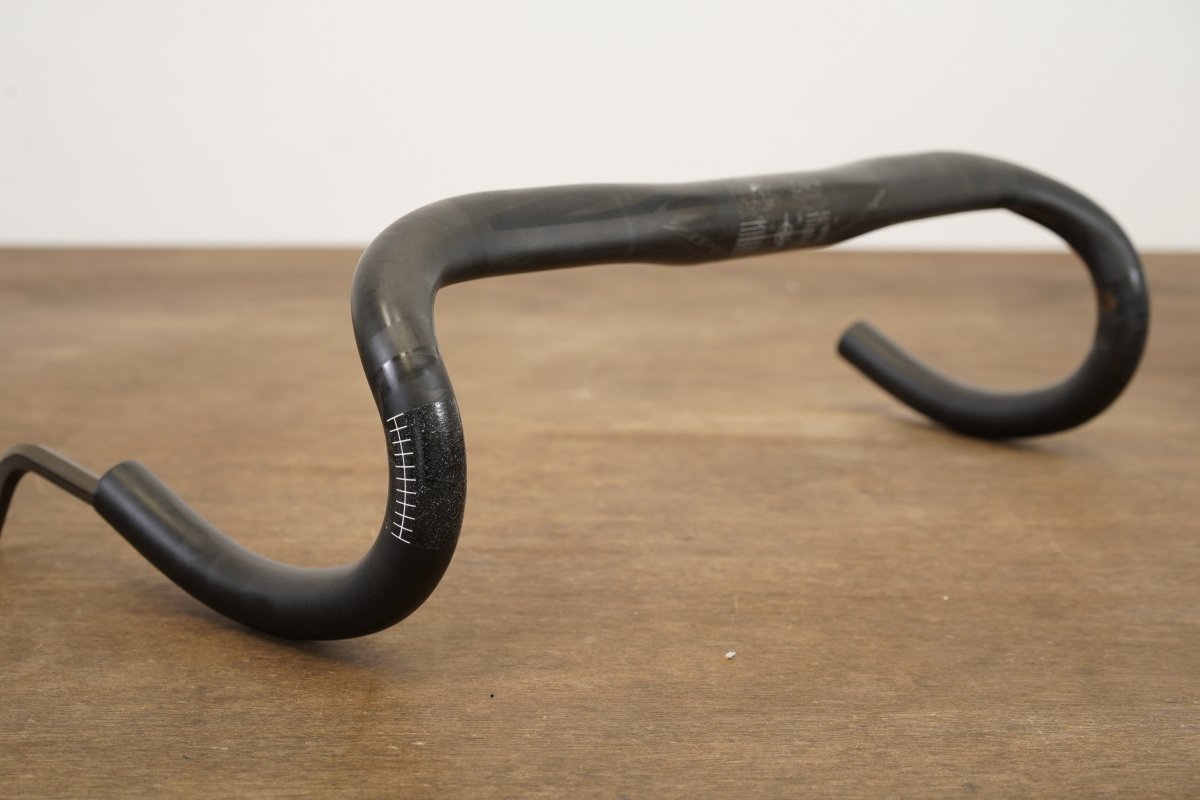 42cm Zipp SL-70 Ergo Carbon Compact Road Handlebar 31.8mm SL70