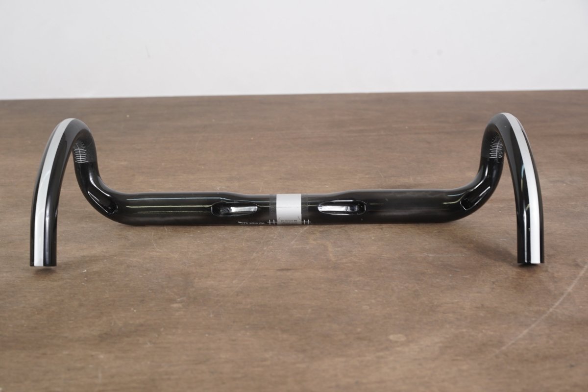 44cm 3T Ergonova LTD Carbon Compact Road Handlebar 31.8mm