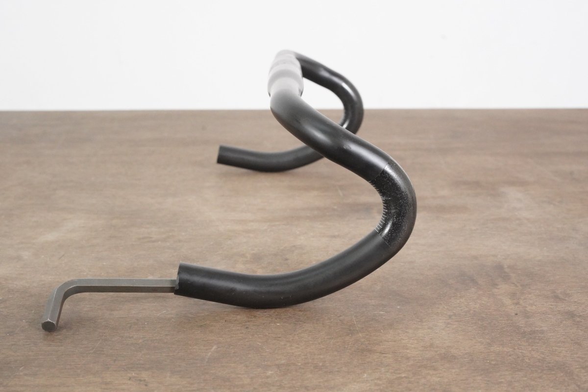 44cm 3T Ergosum Team Stealth Carbon Compact Road Handlebar 31.8mm