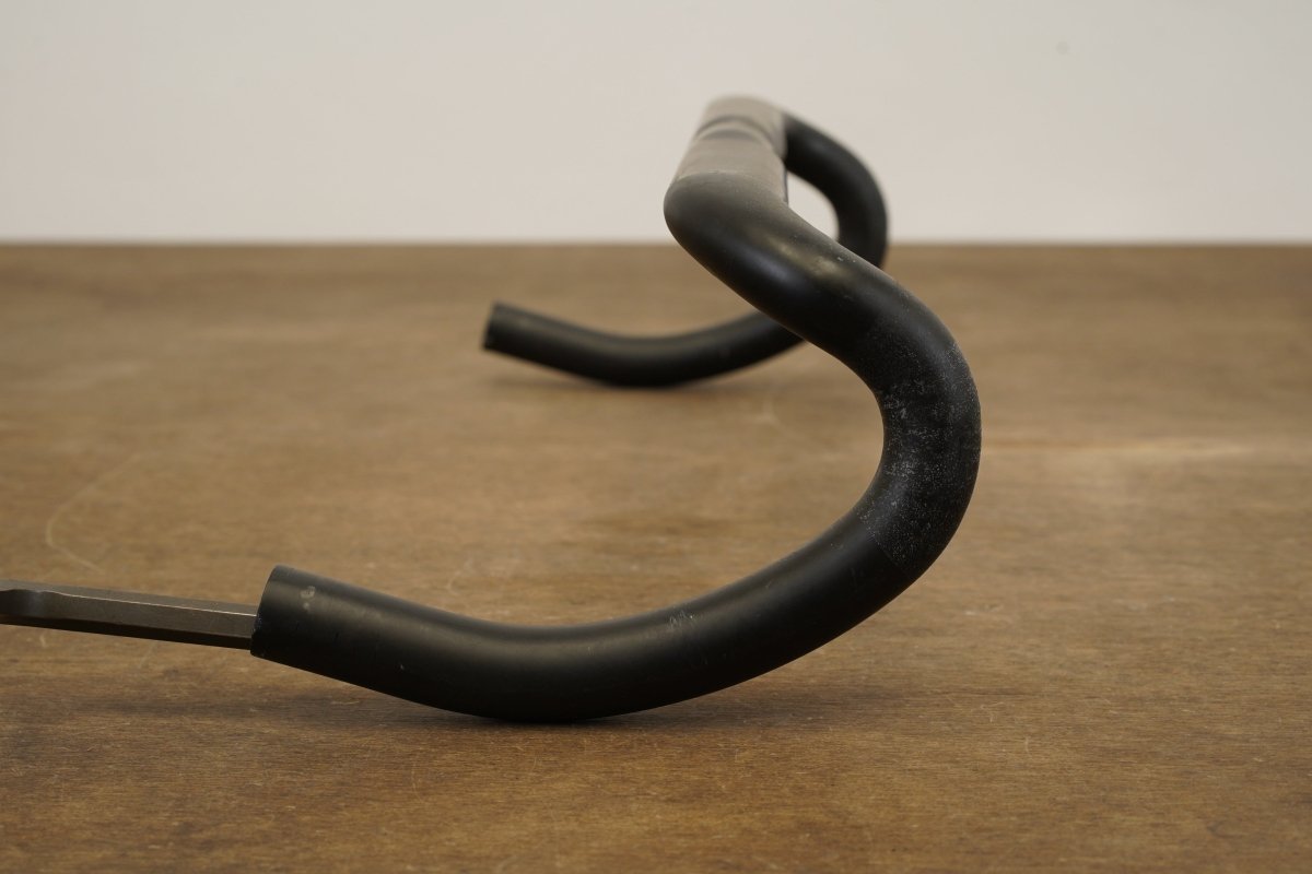 44cm BMC RCB01 Carbon Compact Road Handlebar 31.8mm RCB 01