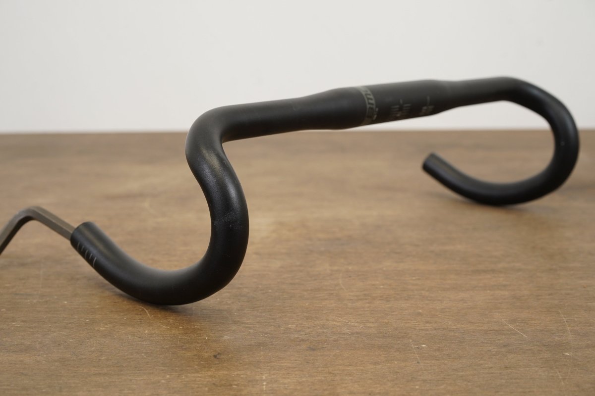 44cm BMC RDB03 Alloy Compact Road Handlebar 31.8mm RDB 03
