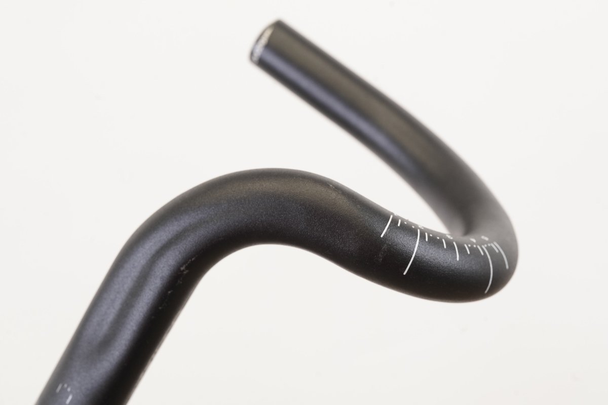 44cm Bontrager IsoZone RL VR-CF Alloy Road Handlebar 31.8mm