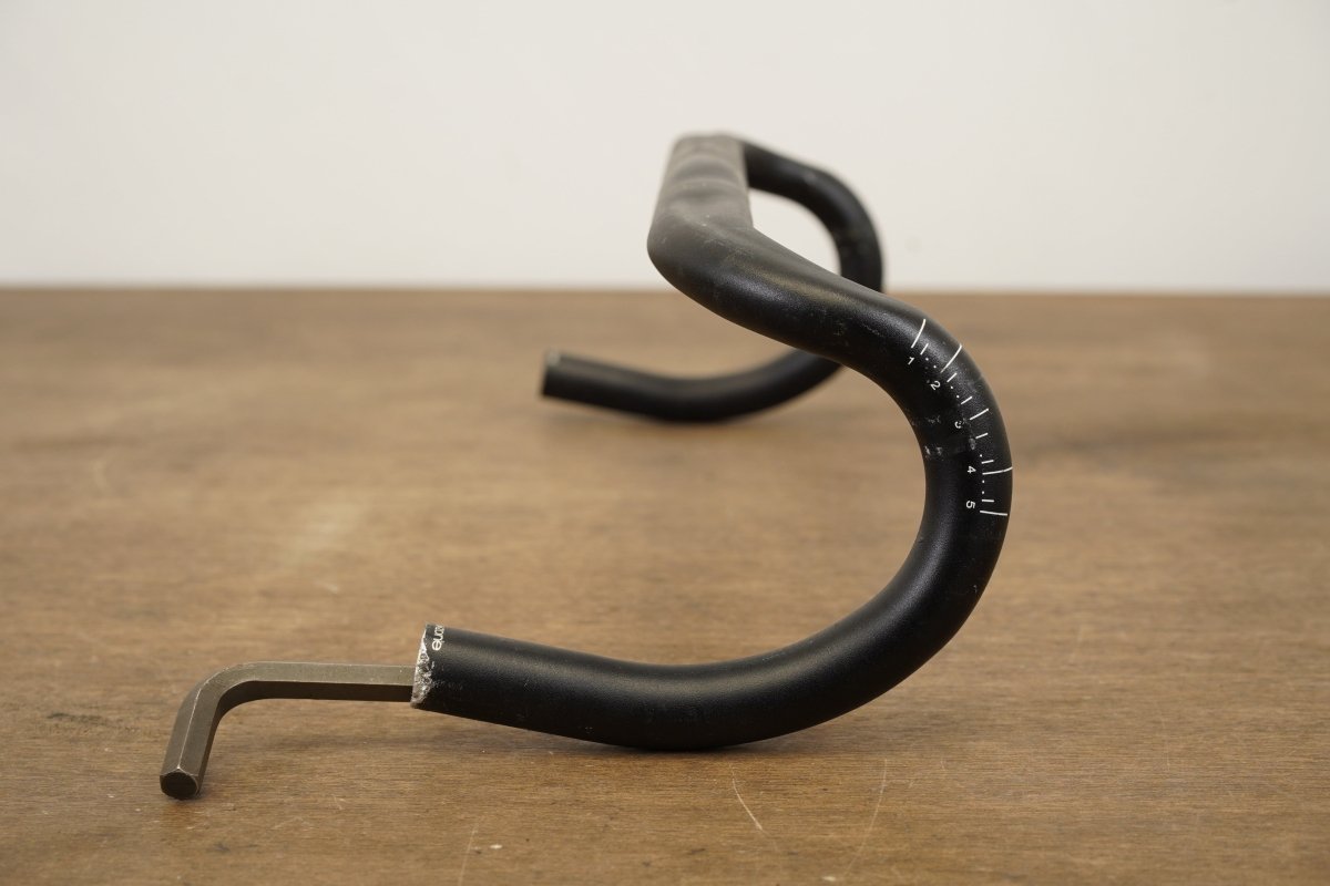 44cm Bontrager RL VR-CF Aero Alloy Road Handlebar 31.8mm