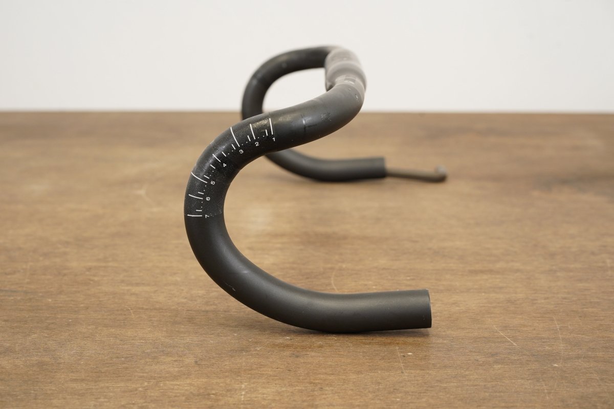 44cm Bontrager XXX VR-C OCLV Carbon Compact Road Handlebar 31.8mm