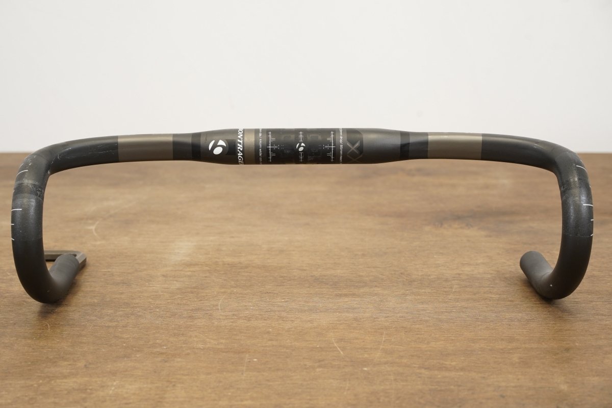 44cm Bontrager XXX VR-C OCLV Carbon Compact Road Handlebar 31.8mm