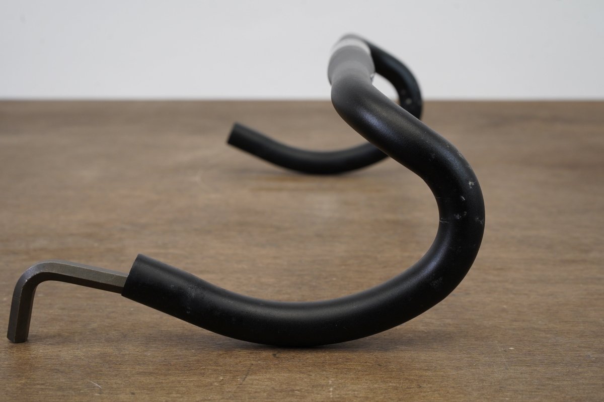 44cm Cannondale C1 Alloy Compact Road Handlebar 31.8mm