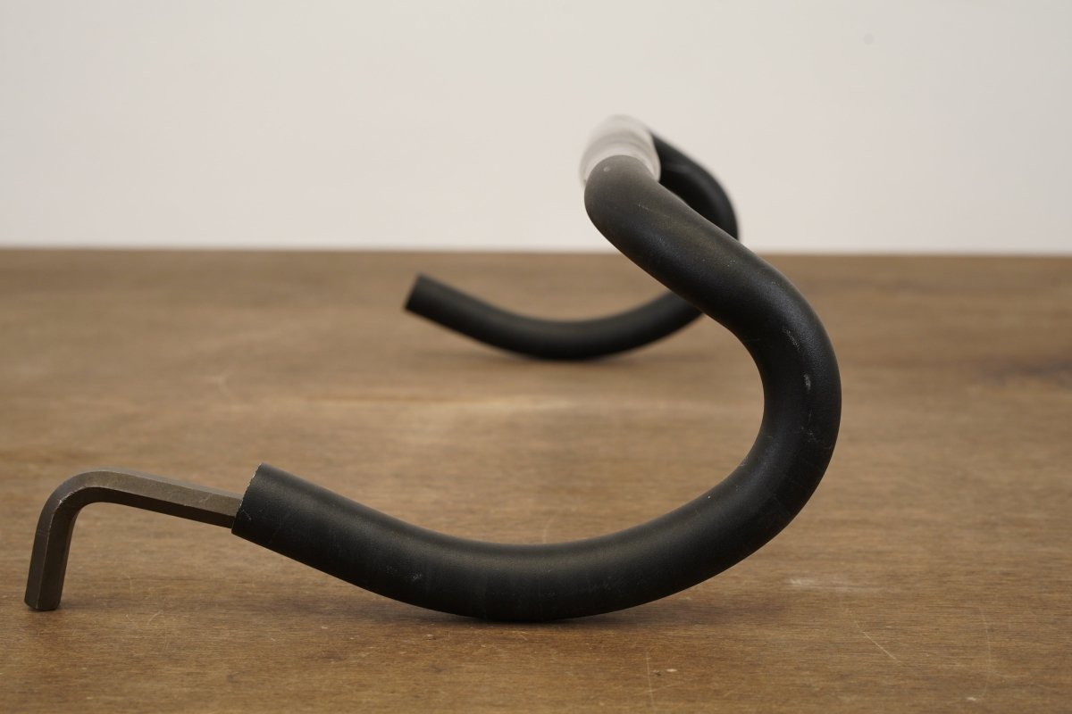 44cm Cannondale C2 Alloy Compact Road Handlebar 31.8mm