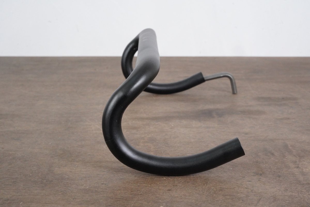 44cm Canyon H17 Alloy Road Handlebar 31.8