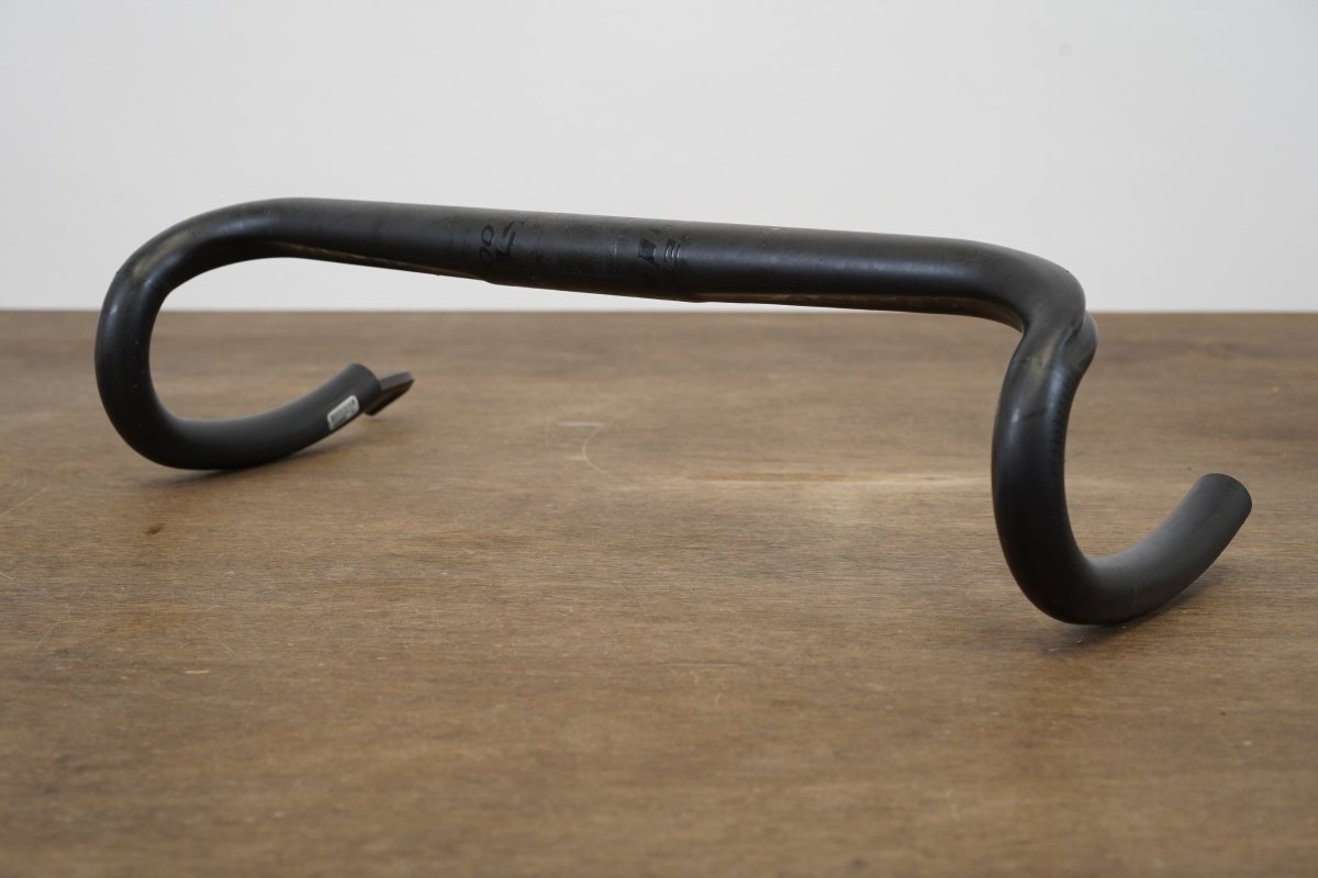 44cm Easton E100 Compact Carbon Road Handlebar E 100
