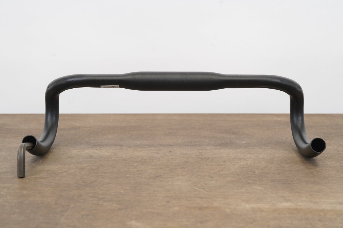 44cm FSA Gossamer Alloy Compact Road Handlebar 31.8mm