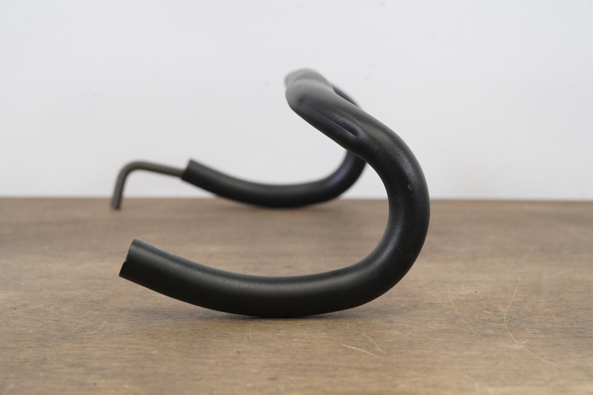 44cm FSA Gossamer Alloy Compact Road Handlebar 31.8mm