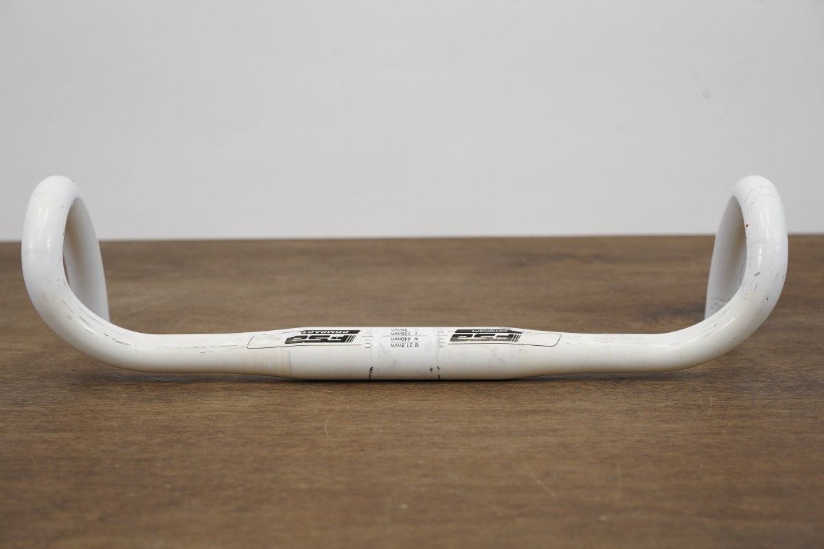 44cm FSA Omega Alloy Compact Road Handlebar 31.8mm