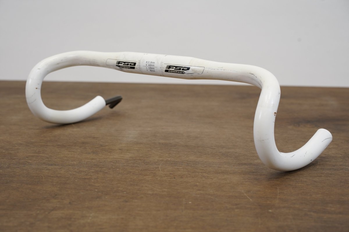 44cm FSA Omega Alloy Compact Road Handlebar 31.8mm