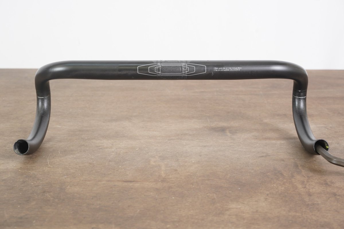 44cm Giant Contact SLR Carbon Aero Compact Road Handlebar 31.8mm