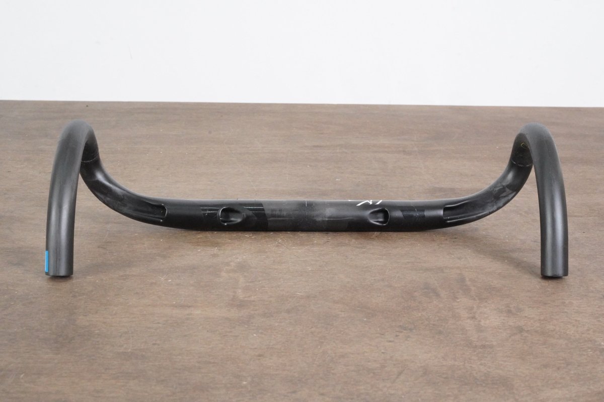 44cm PRO Vibe Carbon Compact Road Handlebar 31.8mm