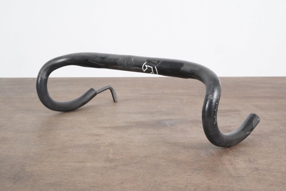 44cm PRO Vibe Carbon Compact Road Handlebar 31.8mm