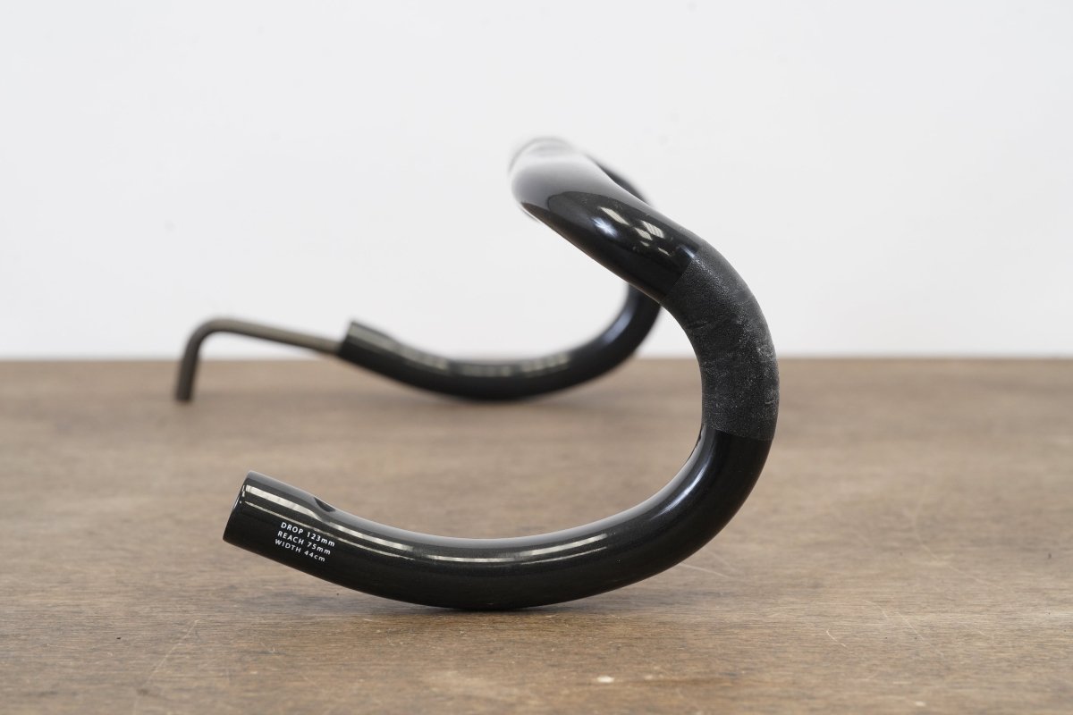 44cm Specialized S-WORKS Shallow Bend Carbon Compact Road Handlebar 31.8mm