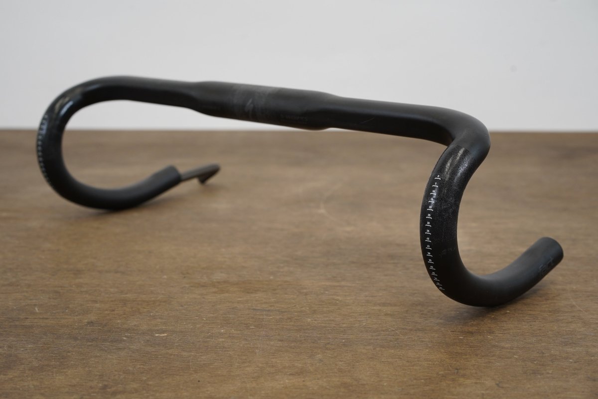44cm Specialized S-WORKS Shallow Bend Carbon Compact Road Handlebar 31.8mm