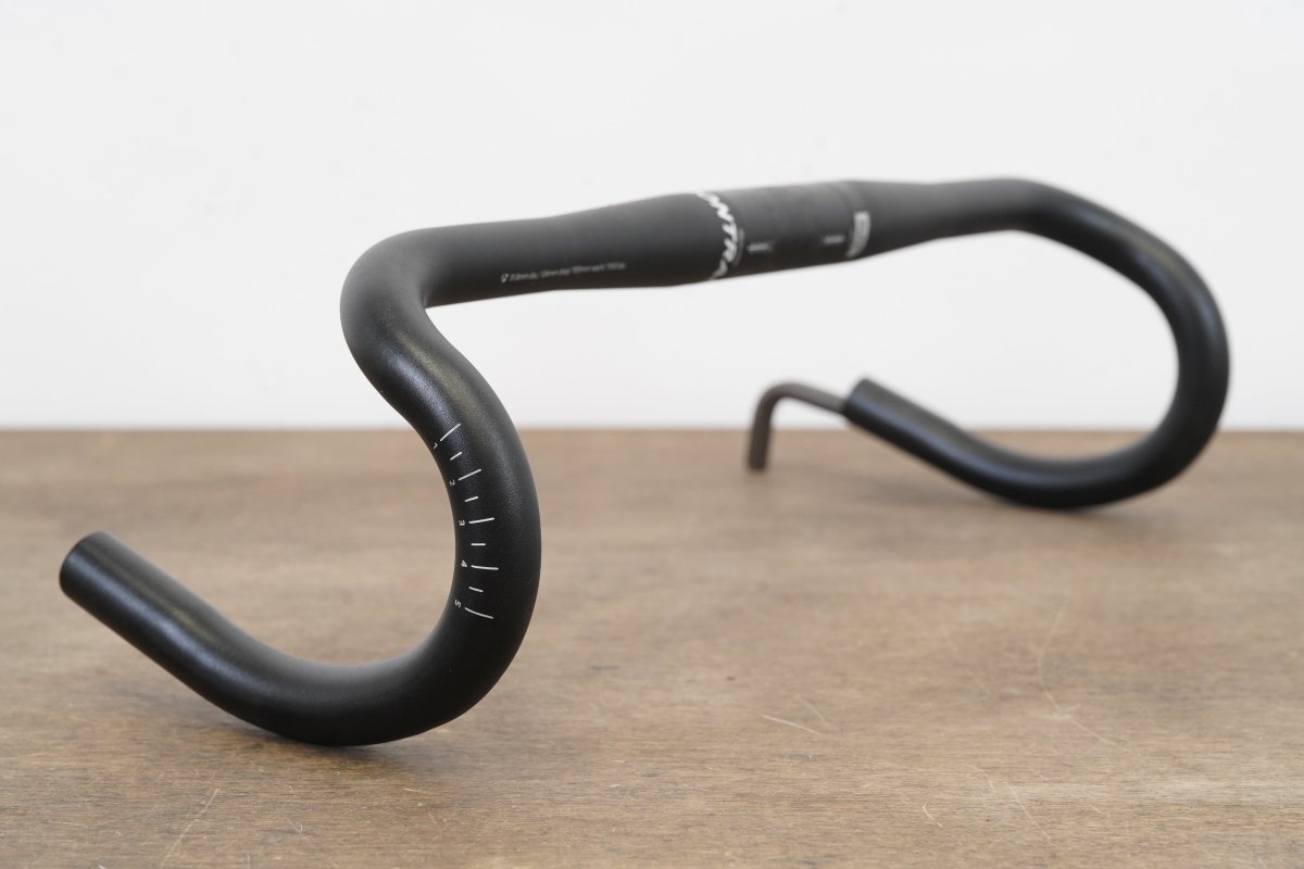 46cm Bontrager Race VR-C Elite Alloy Compact Road Handlebar 31.8mm