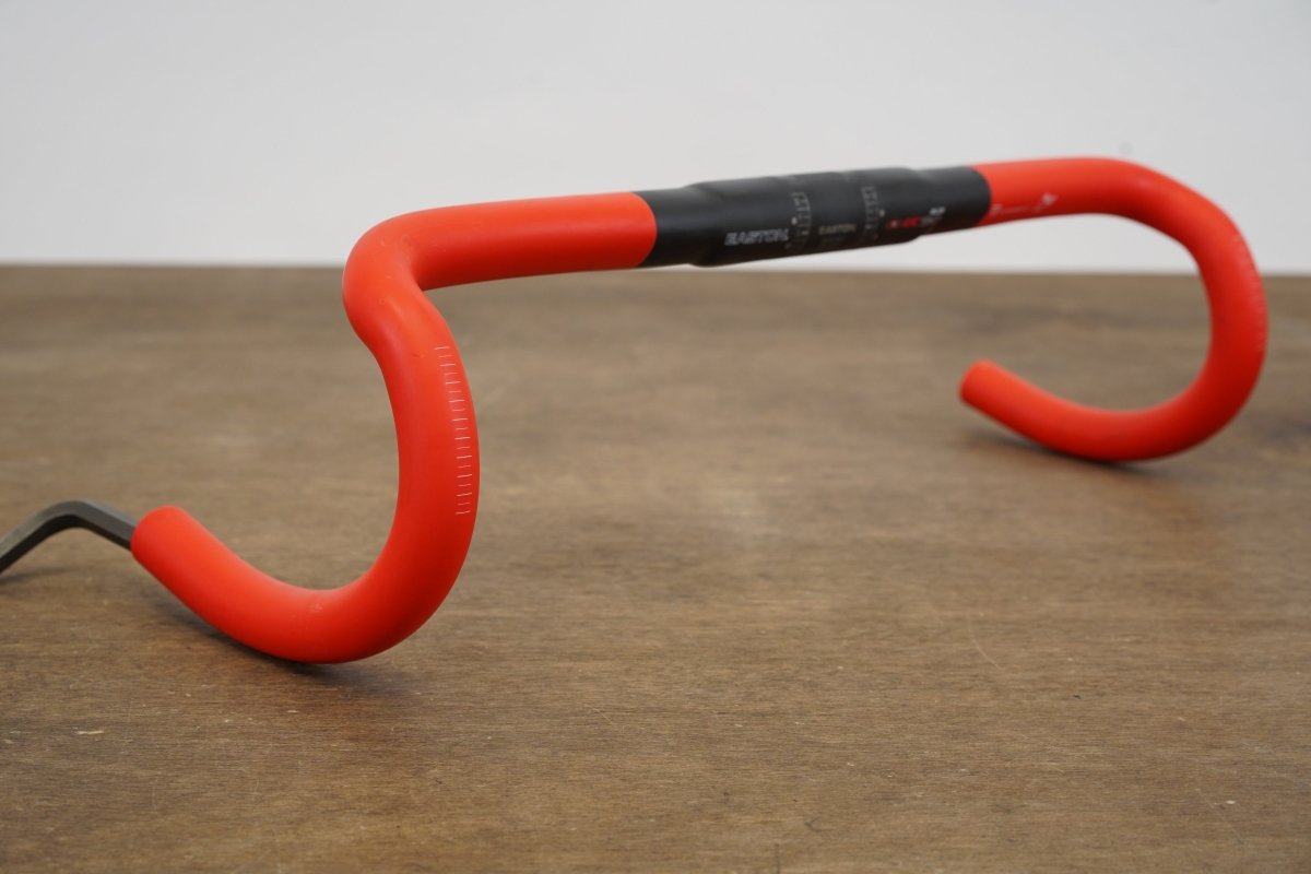 46cm Easton EC90 SLX3 Carbon Compact Road Handlebar 31.8mm EC 90