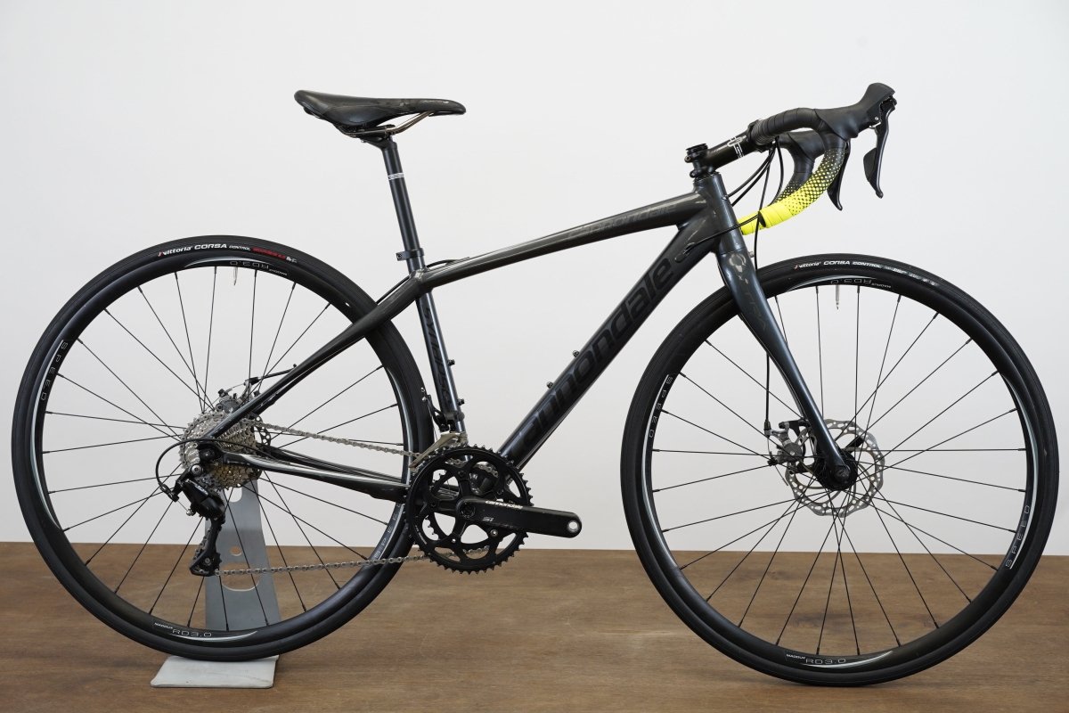 48cm Cannondale Synapse Shimano 105 5800 11 Speed Disc Brake Alloy Road Bike