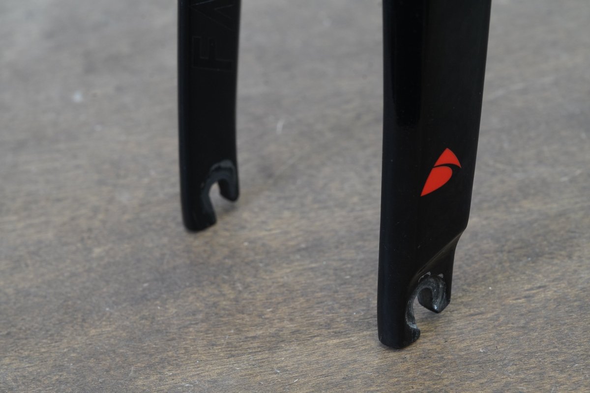 54cm Factor One V1 Carbon Rim Brake Road Frameset + Cockpit