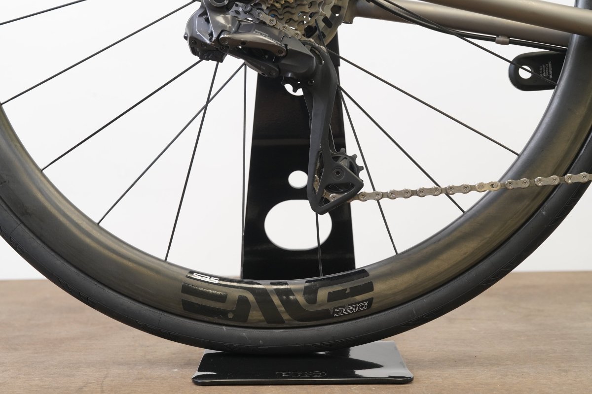 54cm Moots Vamoots RSL 40th Ann. Ultegra Di2 ENVE Chris King Titanium Disc Bike