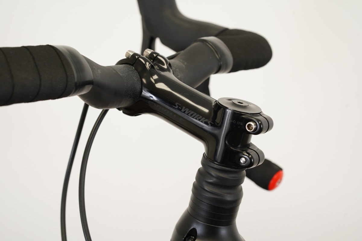 54cm Specialized S-WORKS Roubaix SRAM Red eTap Roval Carbon Disc Road Bike