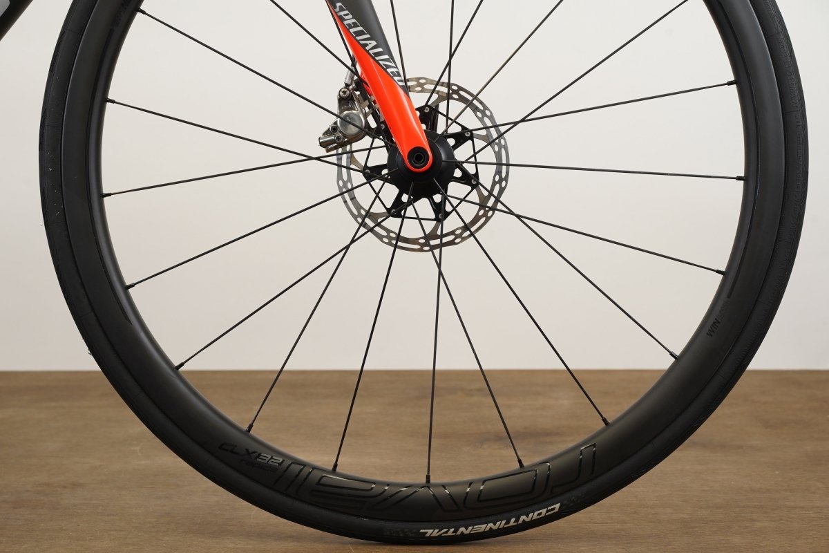 54cm Specialized S-WORKS Roubaix SRAM Red eTap Roval Carbon Disc Road Bike
