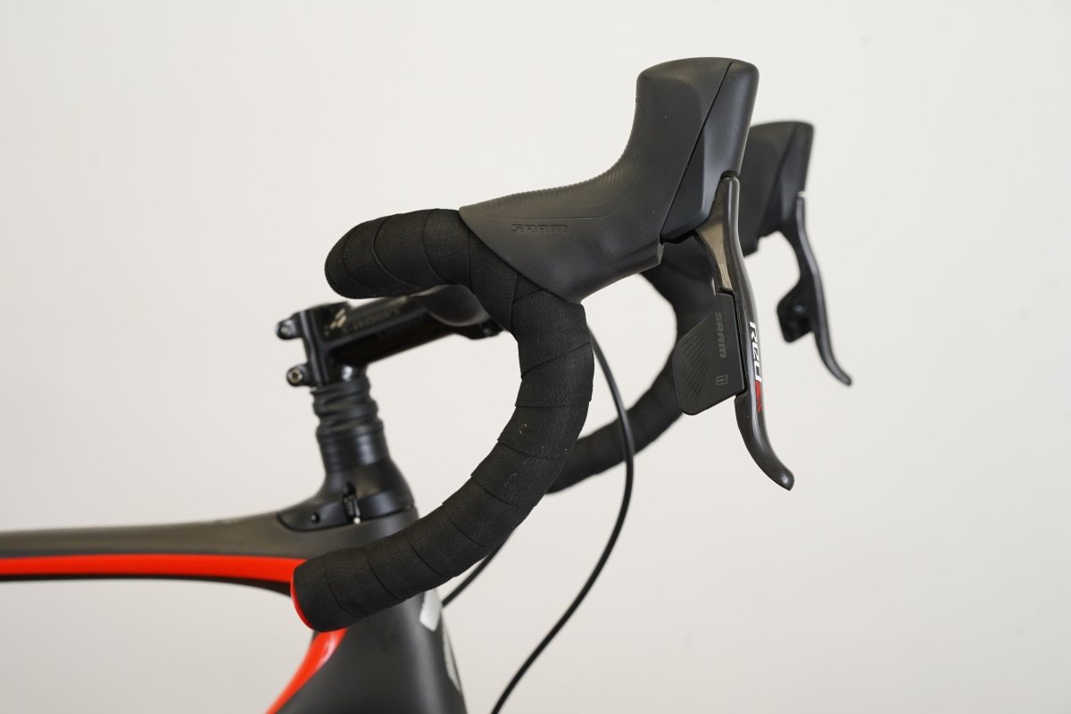 54cm Specialized S-WORKS Roubaix SRAM Red eTap Roval Carbon Disc Road Bike