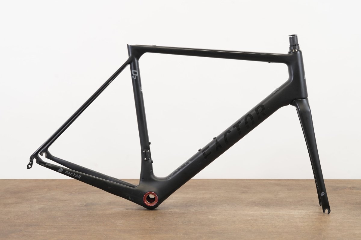 56cm Factor O2 Carbon Rim Brake Road Frameset *Repaired*