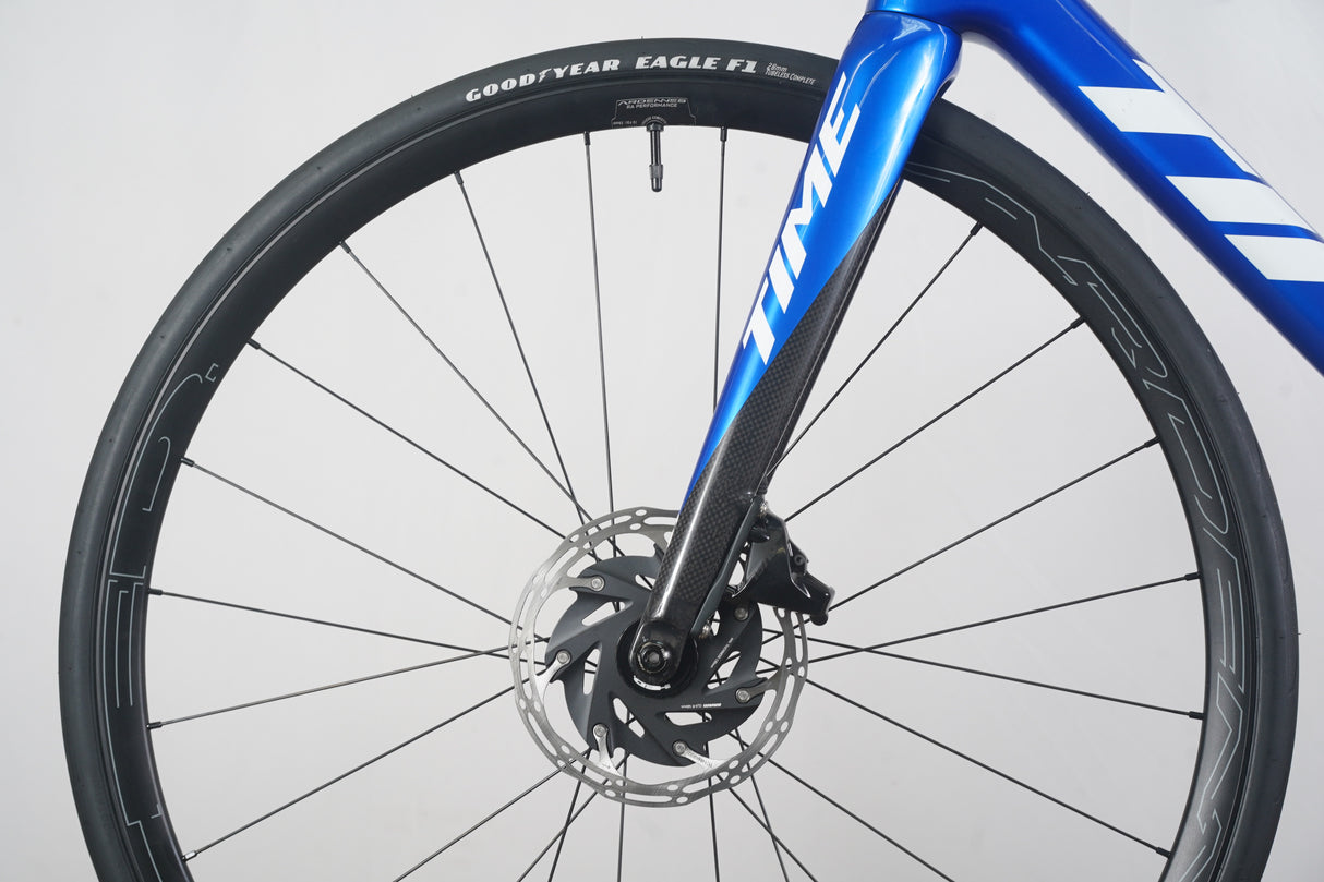 *Demo* M (Medium) Time Alpe d’Huez SRAM Rival AXS HED Carbon Disc Road Bike