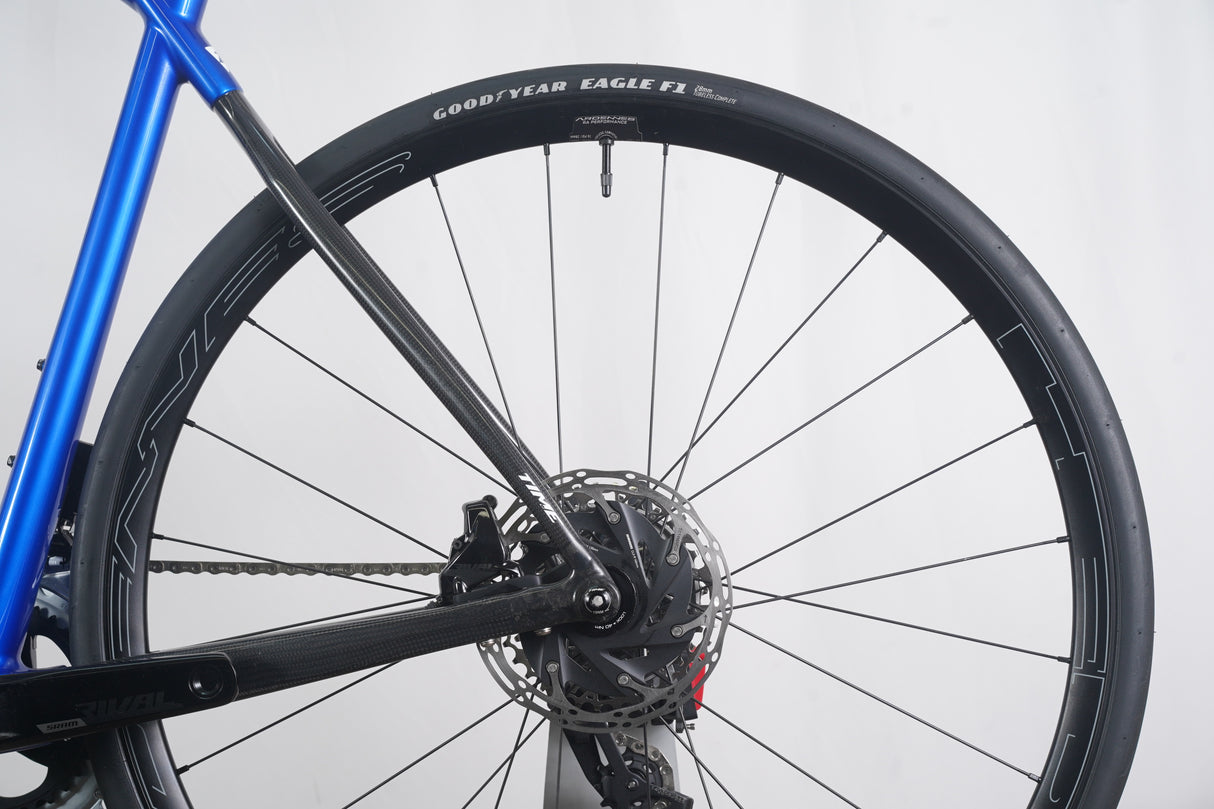 *Demo* M (Medium) Time Alpe d’Huez SRAM Rival AXS HED Carbon Disc Road Bike