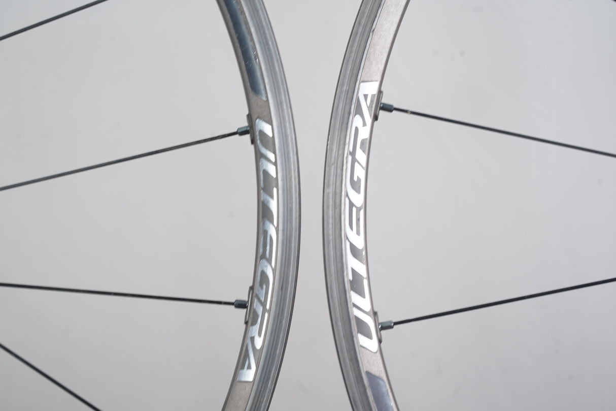 Shimano Ultegra WH-6800 Alloy Clincher Rim Brake Wheelset 11 Speed